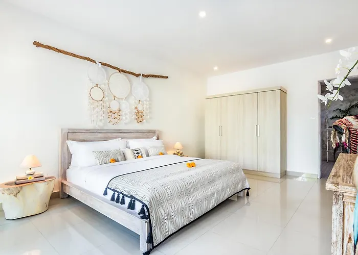 Maviba * Seminyak (Bali)