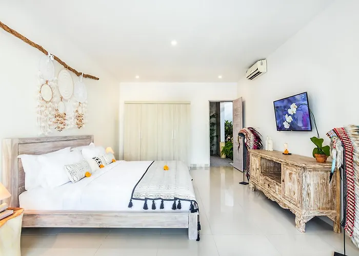 Maviba * Seminyak (Bali)